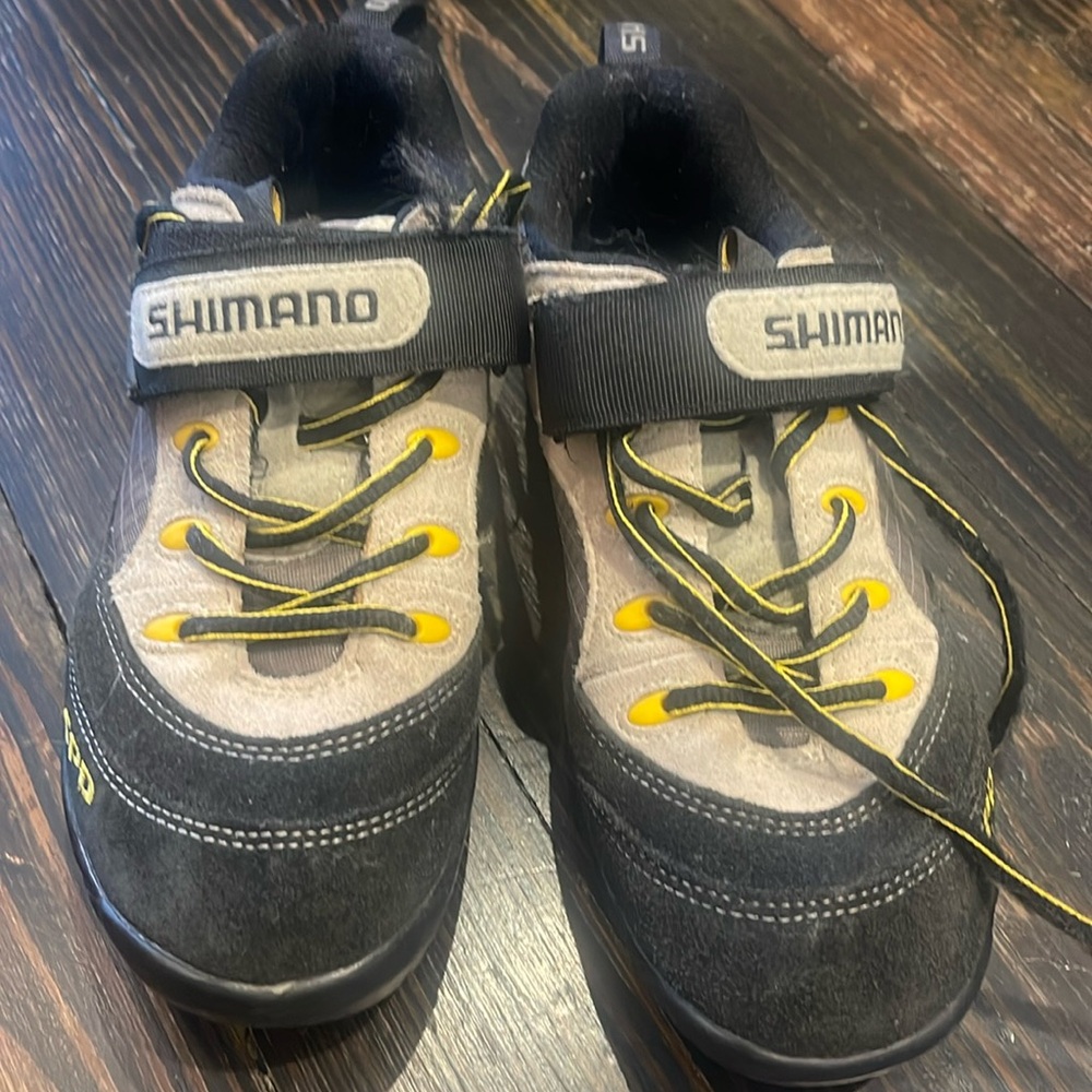 Shimano cycling shoe